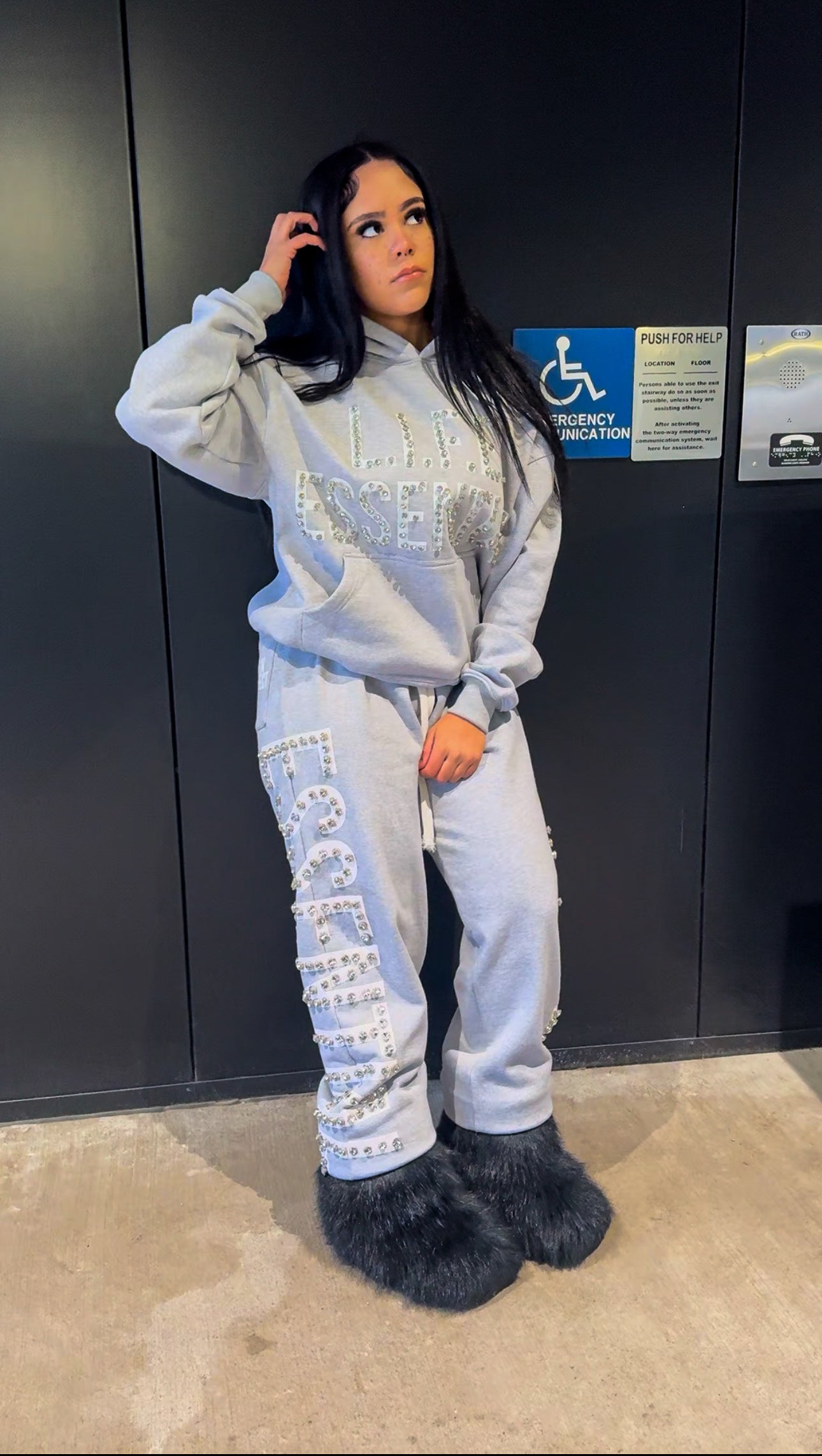 Gray “LIFE ESSENTIAL” Set