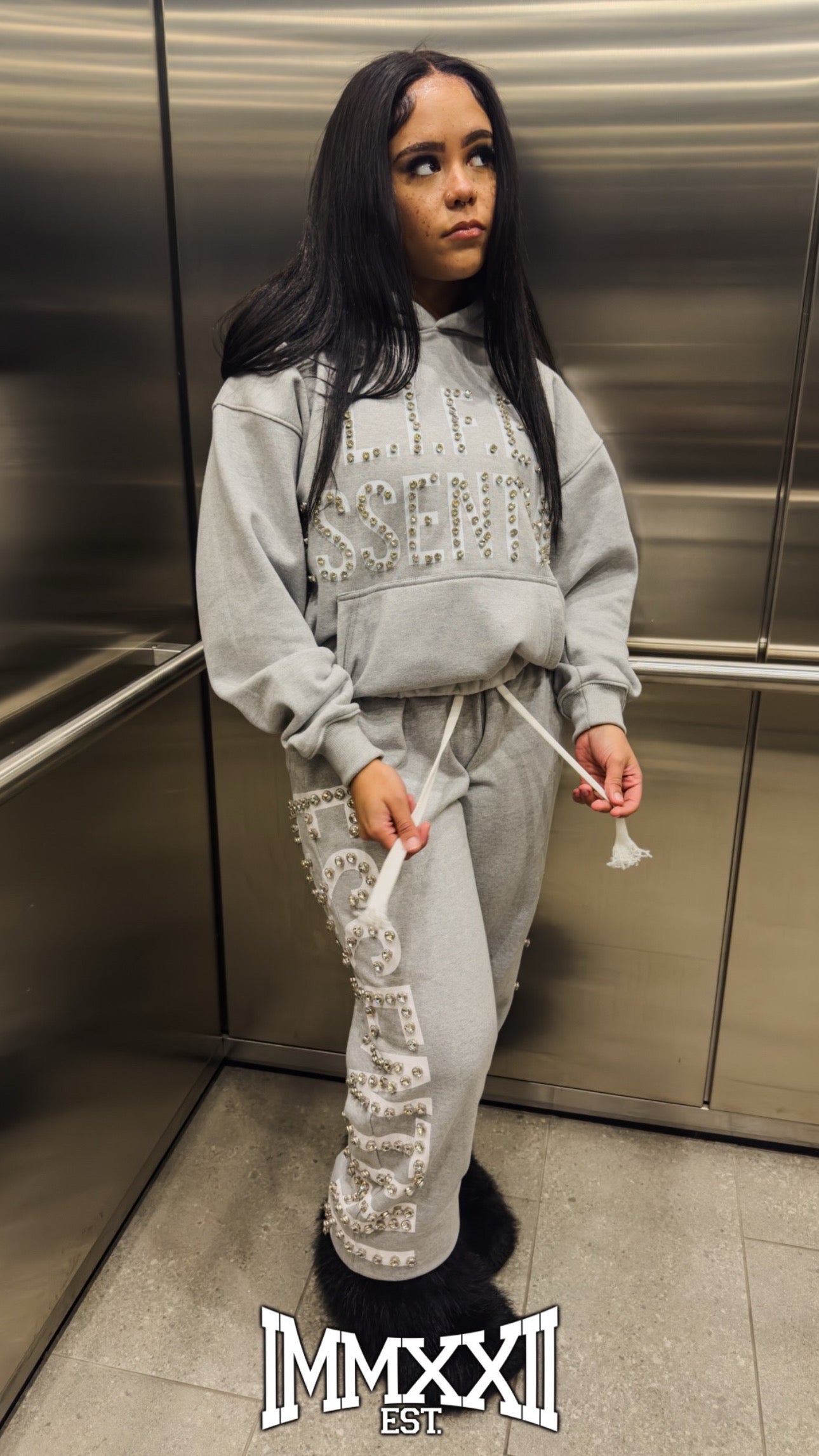 Gray “LIFE ESSENTIAL” Set